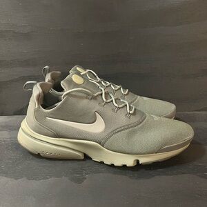 Nike Presto Fly “River Rock” Mens Size 14 Green Shoes Sneakers 908019-009